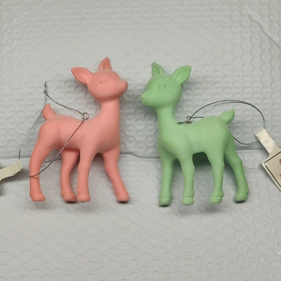 Target Bullseye Flocked Novelty Ornament / Target Bullseye Flocked Reindeer J - Picture 1 of 4